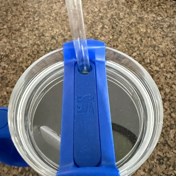 Stanley Quencher H2.0 Tumbler in Bold Blue - Picture 3 of 4